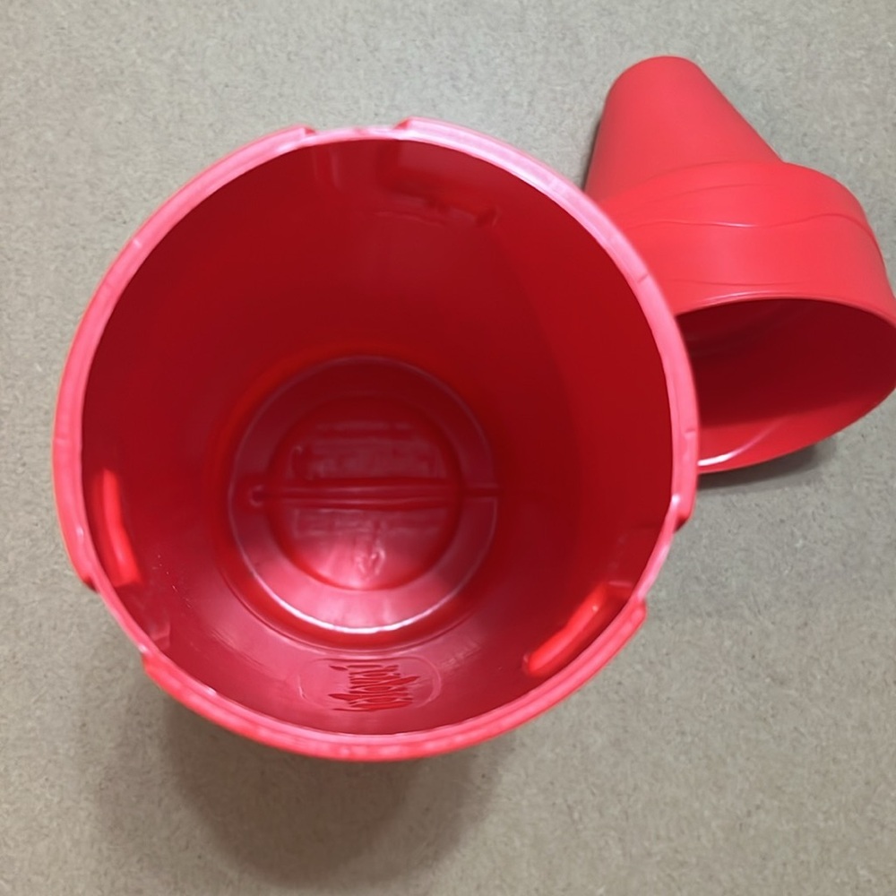 Crayon Container - Picture 7 of 7